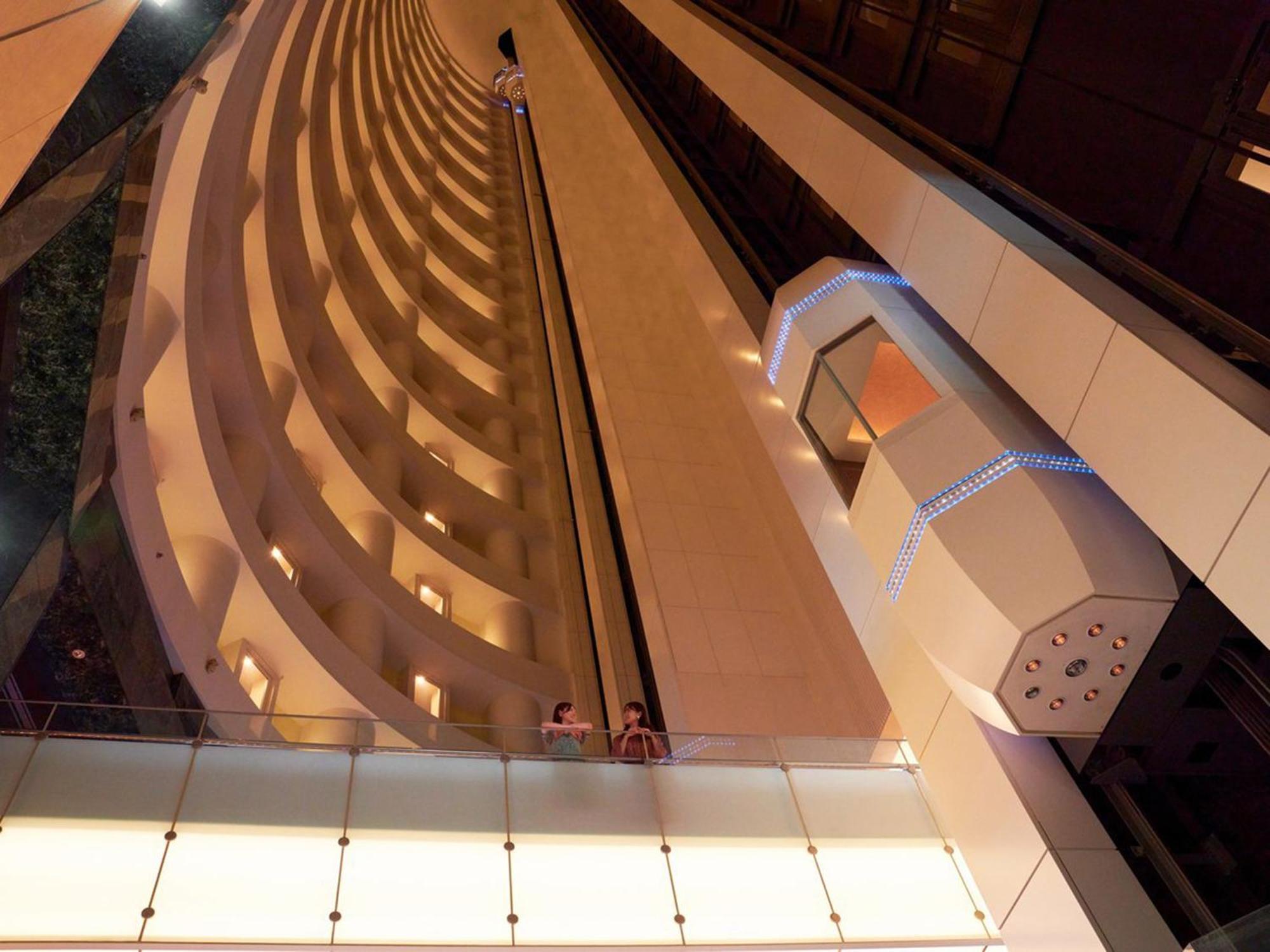 Sapporo Prince Hotel Εξωτερικό φωτογραφία The elevators